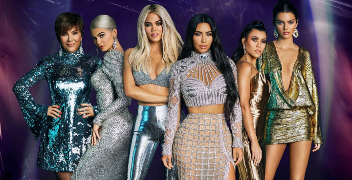 Inteligenta artificiala a demonstrat cum ar arata acum surorile Kardashian-Jenner fara operatii estetice si photoshop - VIDEO Inteligenta artificiala a demonstrat cum ar arata acum surorile Kardashian-Jenner fara operatii estetice si photoshop - VIDEO