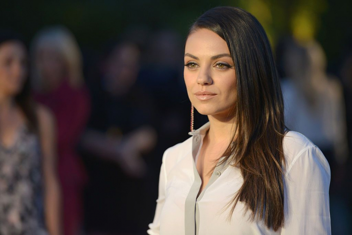 Mila Kunis a dezvaluit ce mananca intr-o zi pentru a se mentine in forma. Actrita are o silueta de invidiat chiar si dupa doua sarcini Mila Kunis a dezvaluit ce mananca intr-o zi pentru a se mentine in forma. Actrita are o silueta de invidiat chiar si dupa doua sarcini