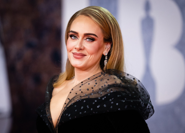 Adele continua sa slabeasca! Cantareata a aratat uimitor la cea mai recenta aparitie in public - FOTO