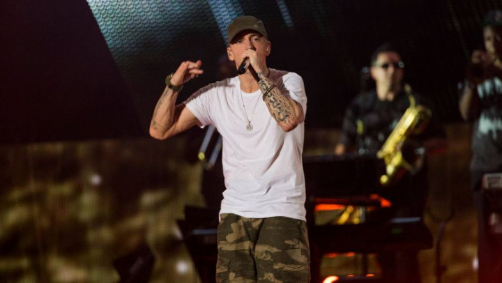 Povestea de film a lui Eminem. De la copilul abuzat de propria mama si ridiculizat de colegi, la o legenda a hip hop-ului