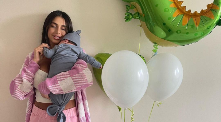 Fiul designerul Elena Bivol a implinit 2 luni! Vezi cat de adorabil este micutul - FOTO