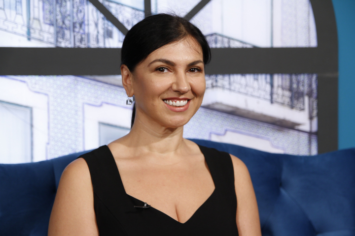 In 15 minute a luat decizia de a-si face blefaroplastie! Afla de la bloggerita Tania Goncear in ce consta aceasta interventie chirurgicala, dar si cum se simte la 2 saptamani de la operatie - VIDEO