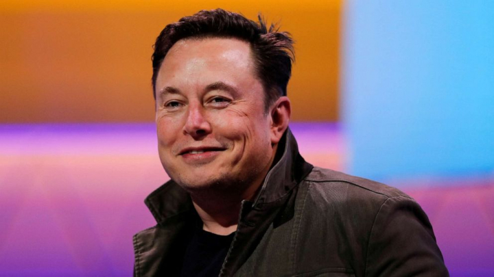 Elon Musk - in Romania! El a inchiriat Castelul Bran pentru o petrecere privata cu miliardari si vedete de la Hollywood