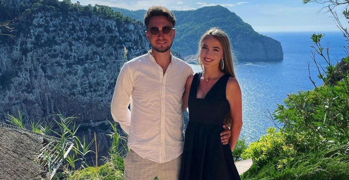 Sunt tineri, frumosi si indragostiti! Naista Adriana Babin si alesul sau, Ion Rotaru, s-au cununat: „Sunt sigura ca vom fi un cuplu perfect” - VIDEO