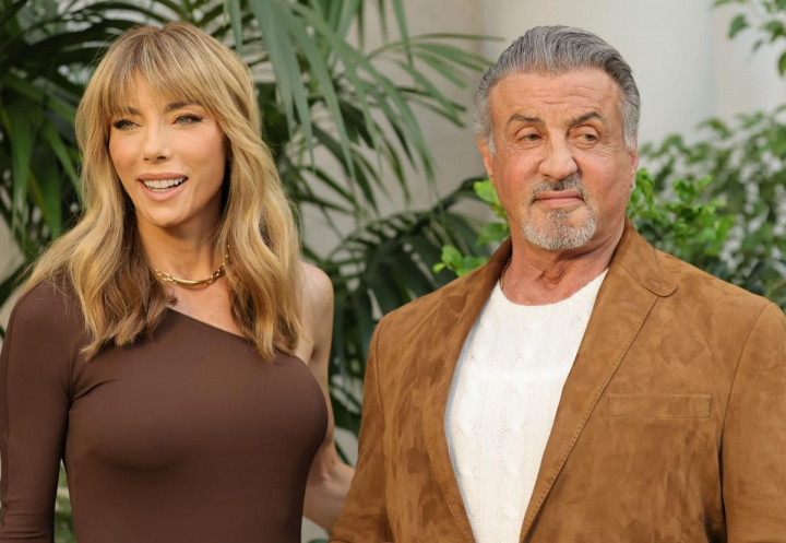 Sylvester Stallone a dezvaluit ce l-a ajutat sa-si salveze casnicia cu Jennifer Flavin: „Eram atat de fixat pe cariera mea” Sylvester Stallone a dezvaluit ce l-a ajutat sa-si salveze casnicia cu Jennifer Flavin: „Eram atat de fixat pe cariera mea”