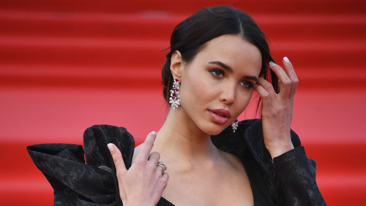 Arata ca doua surori, dar sunt de fapt mama si fiica! Anastasia Reshetova a publicat o fotografie rara in mediul online alaturi de cea care i-a dat viata - FOTO