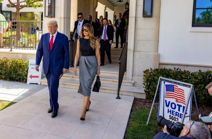 Melania Trump, eleganta si zambitoare in ziua alegerilor. Ce detalii au atras atentia?