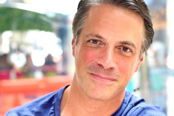 Cum a ajuns un barbat sa se casatoreasca cu femeia care l-a ajutat sa treaca peste moartea sotiei sale: „A fost uimitor!”