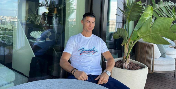 Cristiano Ronaldo, pentru prima data, a vorbit deschis despre moartea fiului sau nou-nascut - VIDEO Cristiano Ronaldo, pentru prima data, a vorbit deschis despre moartea fiului sau nou-nascut - VIDEO