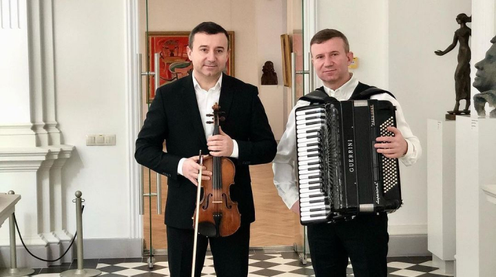 Fratii Advahov vor sustine un concert grandios la Bucuresti. Cine este marele artist alaturi de care vor evolua intrumentistii - VIDEO Fratii Advahov vor sustine un concert grandios la Bucuresti. Cine este marele artist alaturi de care vor evolua intrumentistii - VIDEO