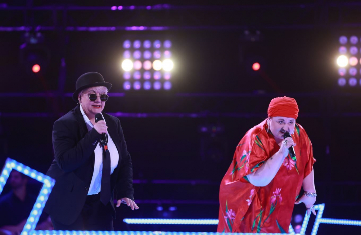 Liliana Radu si Dana Borteanu au oferit un spectacol pe cinste pe scena de la Vocea Romaniei: „Wow, cred ca trebuie sa ma adun intai!” - VIDEO
