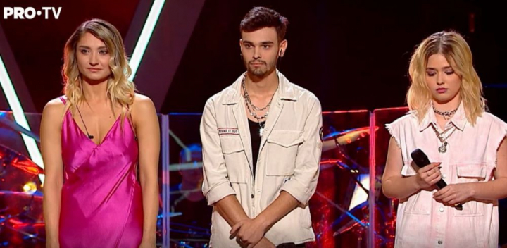 Tudor Chirila sustine ca Denis nu a ales corect piesele pentru concurentii de la Vocea Romaniei: „Stiti cum e la fotbal? Cand echipa nu joaca bine, e din vina antrenorului!” - VIDEO Tudor Chirila sustine ca Denis nu a ales corect piesele pentru concurentii de la Vocea Romaniei: „Stiti cum e la fotbal? Cand echipa nu joaca bine, e din vina antrenorului!” - VIDEO