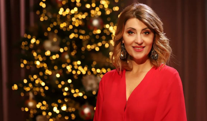 Aura a implinit 51 de ani! Vezi unde si-a sarbatorit in acest an ziua de nastere, dar si ce mesaj a publicat in mediul online: „Pentru prima data am evadat de ziua mea” - VIDEO