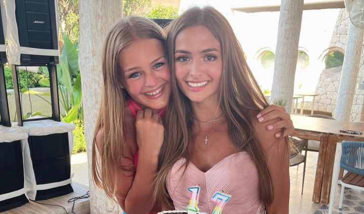 Ana Beregoi isi sarbatoreste ziua de nastere! Cu ce cadou a surprins-o sora ei, Iuliana, la miezul noptii: „La multi ani celei mai frumoase surori din lume” - FOTO/VIDEO