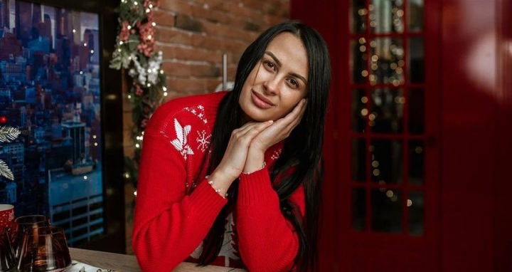 Ina Terescenco are o sora cu care seamana leit! Bloggerita a publicat o fotografie comuna cu bruneta focoasa: „Sunteti gemene?” - FOTO