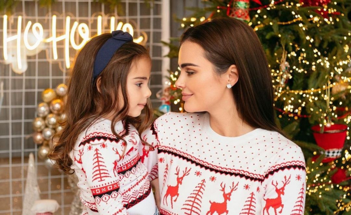 Xenia Deli si fiica sa - la Disney On Ice! Modelul si micuta Anastasia au avut parte de un show nemaipomenit la Cairo - VIDEO