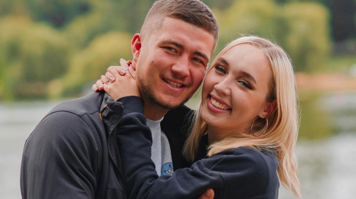 Nu a avut rabdare pana la Revelion! Katy Black i-a oferit un cadou mult dorit sotului sau. Vezi ce emotii a avut Cristian Cebotari cand si-a vazut darul - VIDEO
