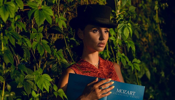 Un an plin de iubire, proiecte de succes si calatorii frumoase! Cum a fost 2022 pentru soprana Valentina Nafornita - FOTO/VIDEO