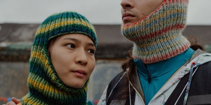 Tu stii care sunt articolele vestimentare must have in acest sezon? Inspira-te daca vrei sa obtii un look calduros, dar si stilat - FOTO