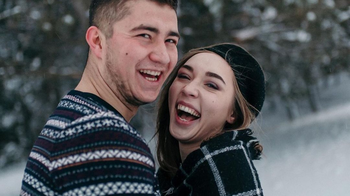 Katy Black - pusa pe glume! Bloggerita si-a anuntat sotul ca ar fi insarcinata. Vezi ce reactie a avut acesta - VIDEO Katy Black - pusa pe glume! Bloggerita si-a anuntat sotul ca ar fi insarcinata. Vezi ce reactie a avut acesta - VIDEO