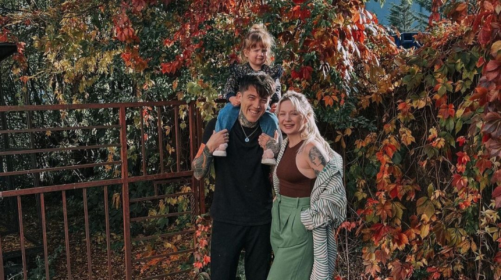 Sotul Danielei Costetchi - primele declaratii dupa ce s-au despartit: „Nu ne-am separat pentru ca nu ne mai suportam reciproc...” - VIDEO Sotul Danielei Costetchi - primele declaratii dupa ce s-au despartit: „Nu ne-am separat pentru ca nu ne mai suportam reciproc...” - VIDEO