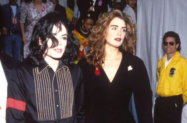 Brooke Shields a recunoscut ce relatii avea cu Michael Jackson. Actrita a facut dezvaluiri sincere in noul sau documentar Brooke Shields a recunoscut ce relatii avea cu Michael Jackson. Actrita a facut dezvaluiri sincere in noul sau documentar