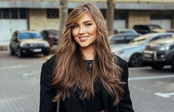 Vlada Botan a ajuns pe patul de spital, sub perfuzii! „Durerea a majorat atat de mult incat nu puteam respira” - FOTO/VIDEO