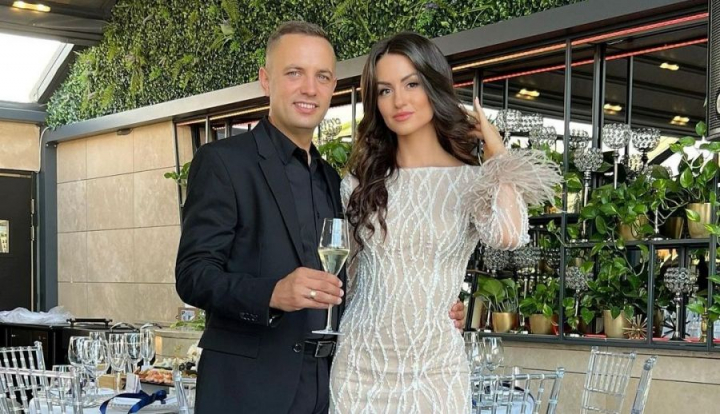 „Eram la un pas de a pune capat relatiei”. Ella Chistol - in premiera la TV a facut dezvaluiri sincere despre relatia cu sotul sau, dar si provocarile prin care au trecut impreuna - VIDEO