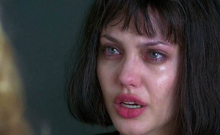 Angelina Jolie, in lacrimi! De ce a izbucnit in plans intr-o vizita de lucru 