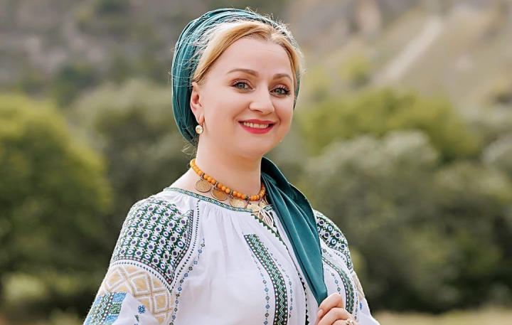 Are un talent despre care putini stiu! Vezi ce o pasioneaza pe interpreta Mariana Dobzeu pe langa muzica: „Asta vine din copilarie cand mergeam la...” - VIDEO Are un talent despre care putini stiu! Vezi ce o pasioneaza pe interpreta Mariana Dobzeu pe langa muzica: „Asta vine din copilarie cand mergeam la...” - VIDEO