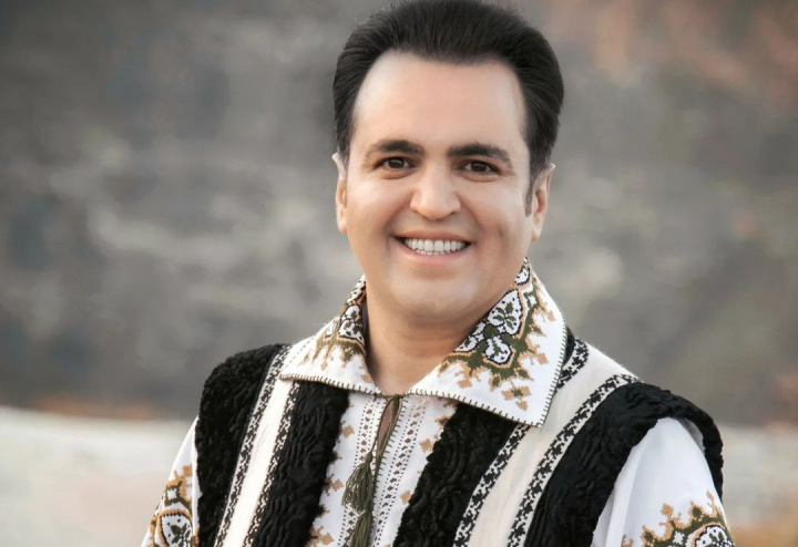 Igor Cuciuc isi canta dragostea pentru parinti! Interpretul a lansat videoclipul piesei „Multumesc mama si tata” - VIDEO Igor Cuciuc isi canta dragostea pentru parinti! Interpretul a lansat videoclipul piesei „Multumesc mama si tata” - VIDEO