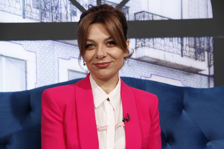 Imbina cu succes cariera si viata de familie! Afla de la avocatul Oxana Esanu ce calitati ar trebui sa posede o persoana ce activeaza in domeniul juridic pentru a se bucura de reusite: „In calitate de avocat consider ca trebuie sa...” Imbina cu succes cariera si viata de familie! Afla de la avocatul Oxana Esanu ce calitati ar trebui sa posede o persoana ce activeaza in domeniul juridic pentru a se bucura de reusite: „In calitate de avocat consider ca trebuie sa...”