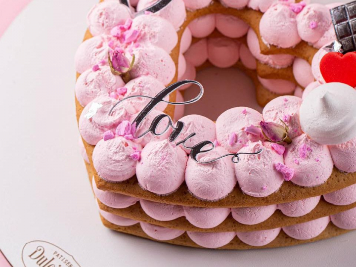 Indulceste-ti omul drag in luna dragostei! Vezi cum poti pregati un tort delicios in forma de inima, de la cofetarul, Tatiana Galibarenco - VIDEO Indulceste-ti omul drag in luna dragostei! Vezi cum poti pregati un tort delicios in forma de inima, de la cofetarul, Tatiana Galibarenco - VIDEO