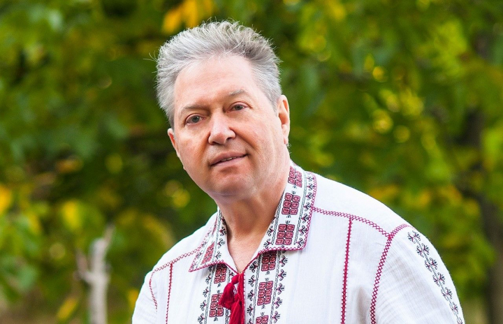 Mihai Ciobanu a implinit 70 de ani! Vezi care este unicul regret al artistului, dar si cine ii sunt cei mai apropiati prieteni: „Unii oameni care imi sunt dragi...” - VIDEO Mihai Ciobanu a implinit 70 de ani! Vezi care este unicul regret al artistului, dar si cine ii sunt cei mai apropiati prieteni: „Unii oameni care imi sunt dragi...” - VIDEO