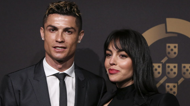 Cat costa palatul in care Cristiano Ronaldo si Georgina Rodriguez s-au mutat la Riyadh si cine plateste totul - FOTO Cat costa palatul in care Cristiano Ronaldo si Georgina Rodriguez s-au mutat la Riyadh si cine plateste totul - FOTO