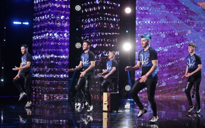 Ansamblul de Vest, au facut demonstratie de percutie corporala la un alt nivel, la Romanii au Talent: „Ce tare! Sunteti foarte buni!” - VIDEO