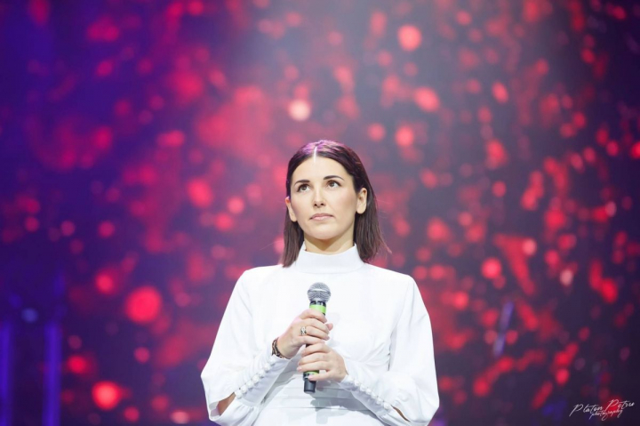 Tania Cerga, clip emotionant pe Instagram: „Societatea si ritmul ei ne grabesc atat de mult, incat viata ne trece prin fata ochilor ca o cometa...” - VIDEO Tania Cerga, clip emotionant pe Instagram: „Societatea si ritmul ei ne grabesc atat de mult, incat viata ne trece prin fata ochilor ca o cometa...” - VIDEO