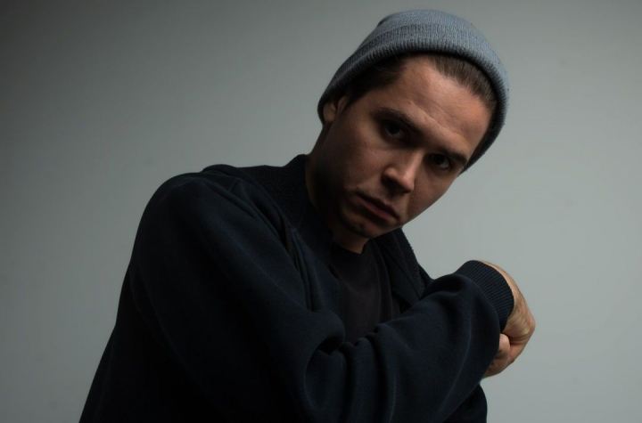 A dat lovitura! Satoshi a lansat piesa „Asta-i Situatia”: „Piesa e hit deja, cel putin in playlistul meu” - VIDEO A dat lovitura! Satoshi a lansat piesa „Asta-i Situatia”: „Piesa e hit deja, cel putin in playlistul meu” - VIDEO