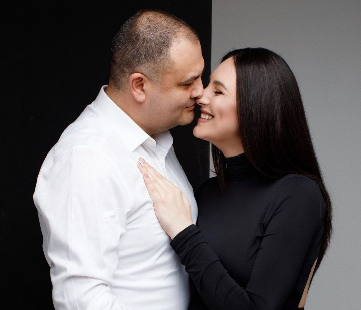 Doina Danielean - un nou video romantic! Vezi ce mesaje i-au lasat internautii: „Asa zile stau pe un raft special in suflet!” - VIDEO Doina Danielean - un nou video romantic! Vezi ce mesaje i-au lasat internautii: „Asa zile stau pe un raft special in suflet!” - VIDEO