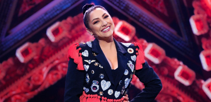 Andra, premiata cu trofeul „Cel mai ascultat artist pe Youtube in Romania”. In ce tinuta si-a facut aparitia la eveniment - FOTO Andra, premiata cu trofeul „Cel mai ascultat artist pe Youtube in Romania”. In ce tinuta si-a facut aparitia la eveniment - FOTO