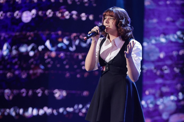 La 15 ani, Ariana Onofrei i-a cucerit pe juratii de la Romanii au talent cu timbrul ei: „Simt ca e mult talent aici” - VIDEO