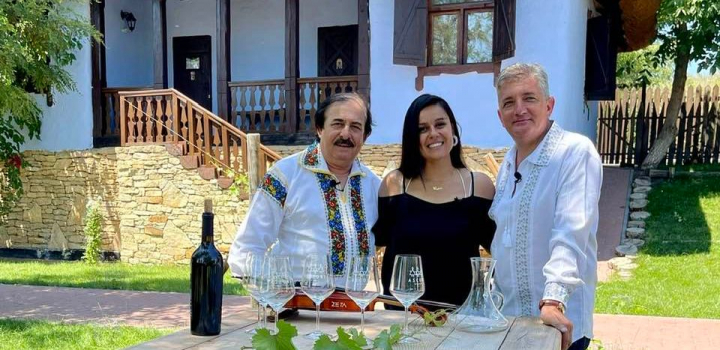 S-au delectat cu muzica buna si vin de calitate! Vezi care a fost vinaria descoperita de aceasta data de somelierul Sergiu Nedelea si Nicolae Botgros in cadrul emisiunii „Wine Trips Romania” - VIDEO
