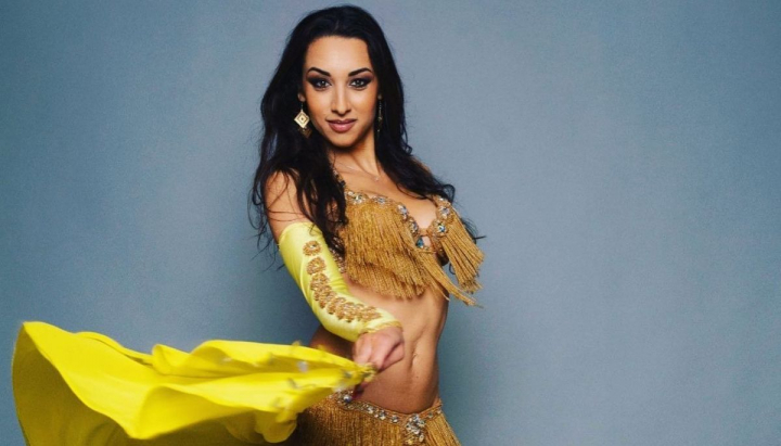 Natalia Duminica  - petrecere in stil gatsby! Invitatele au pus pe ele ce au gasit mai stralucitor in garderoba. Vezi cum s-au distrat - VIDEO