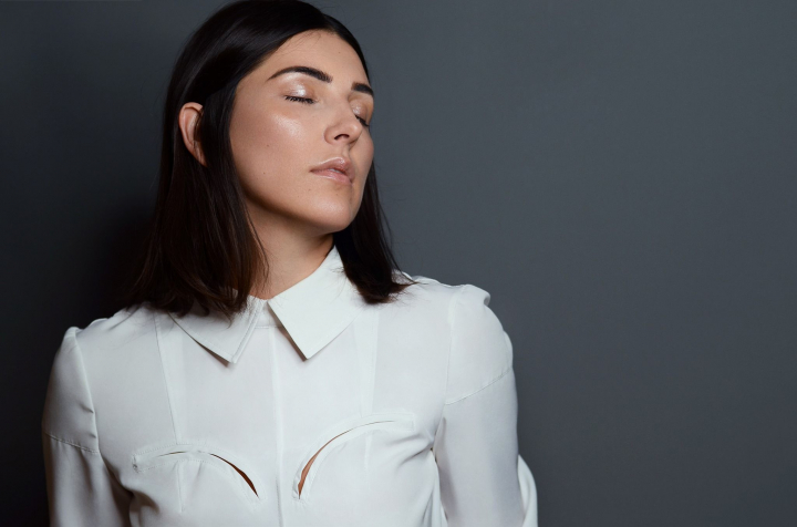 Te va cuceri din prima! Tania Cerga a publicat o noua poezie pe pagina sa de Intagram: „Astept, astept sa-mi oboseasca frica...” - VIDEO Te va cuceri din prima! Tania Cerga a publicat o noua poezie pe pagina sa de Intagram: „Astept, astept sa-mi oboseasca frica...” - VIDEO