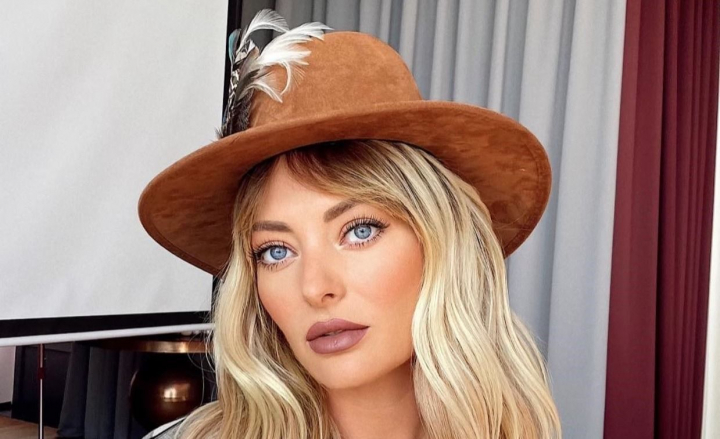 Delia are o sosie! Cine e tanara care ii seamana foarte mult: „Am zis ca-s eu” - FOTO