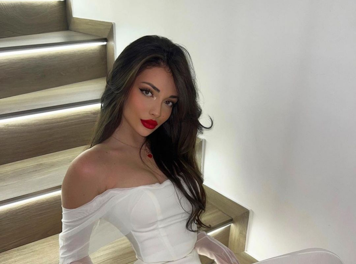 Andreea Bostanica - imagini din vacanta! Bloggerita, criticata dur de internauti - FOTO/VIDEO Andreea Bostanica - imagini din vacanta! Bloggerita, criticata dur de internauti - FOTO/VIDEO