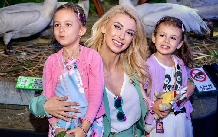 Motivul pentru care Andreea Balan isi doreste custodia exclusiva a celor doua fete: „Toate deciziile sunt la mine” Motivul pentru care Andreea Balan isi doreste custodia exclusiva a celor doua fete: „Toate deciziile sunt la mine”