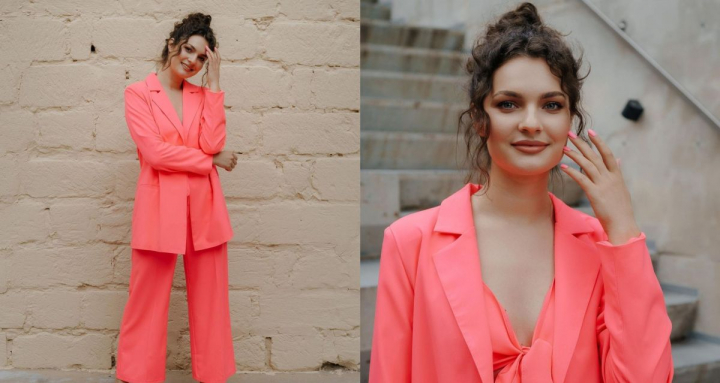 Va canta alaturi de Pasha Parfeni la Eurovision! Ce spune interpreta Valeria Pasa: „A fost pe neasteptate. Eram intr-o zi la studio si...” - VIDEO Va canta alaturi de Pasha Parfeni la Eurovision! Ce spune interpreta Valeria Pasa: „A fost pe neasteptate. Eram intr-o zi la studio si...” - VIDEO