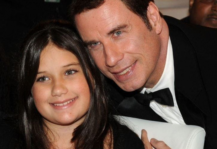 Cat de frumoasa este fiica lui John Travolta. Cum arata Ella Bleu la 23 de ani - FOTO Cat de frumoasa este fiica lui John Travolta. Cum arata Ella Bleu la 23 de ani - FOTO