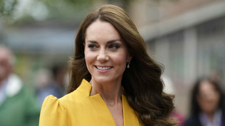 Secretul lui Kate Middleton de a iesi mereu perfect in pozele de grup. Printesa de Wales face niste miscari subtile: „Ani de practica” - VIDEO
